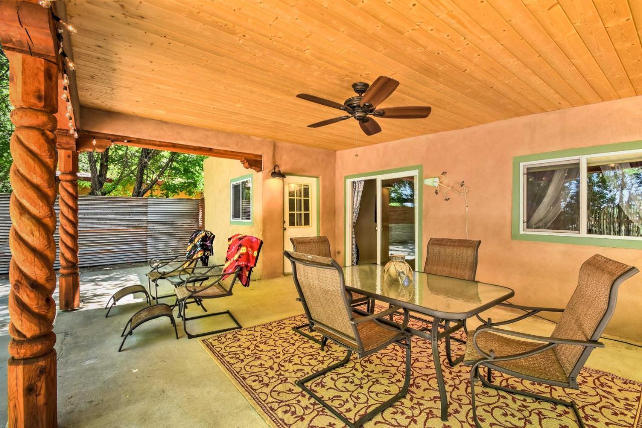 Cozy Home With Media Room Short Walk To Taos Plaza! Eksteriør bilde