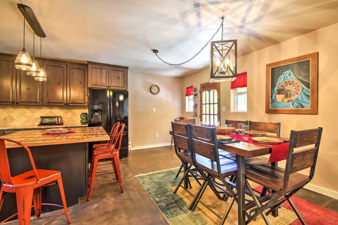 Cozy Home With Media Room Short Walk To Taos Plaza! Eksteriør bilde